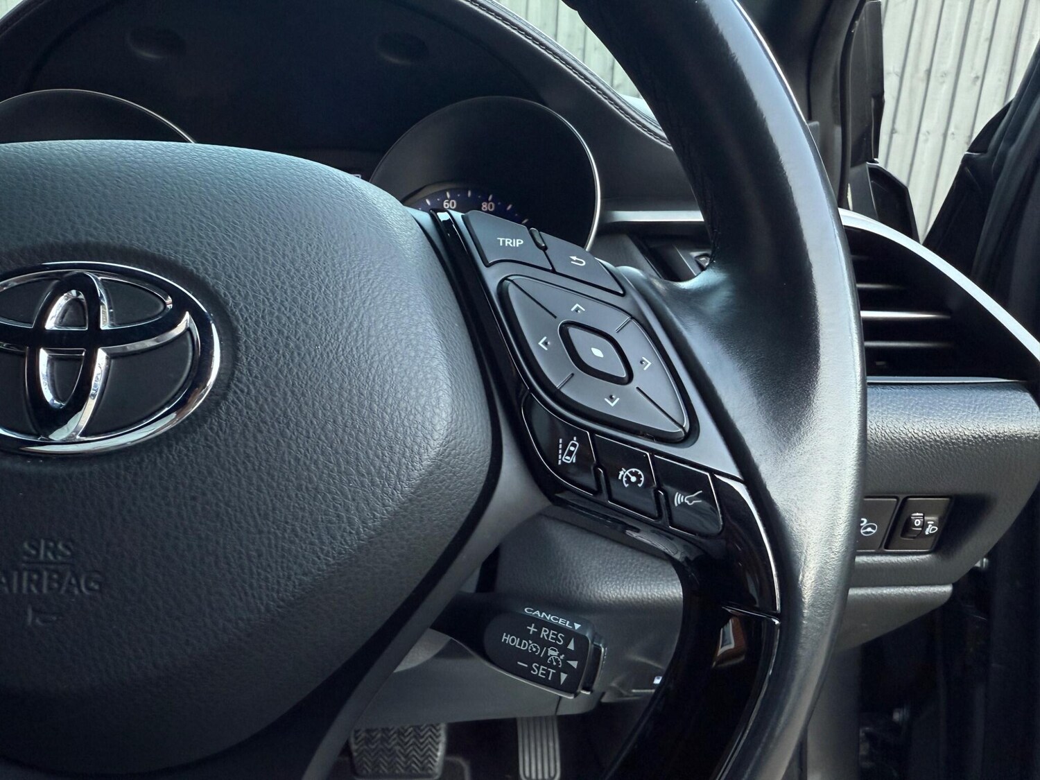 Used Toyota C-HR 2019 for sale - 76060077: Photo 33