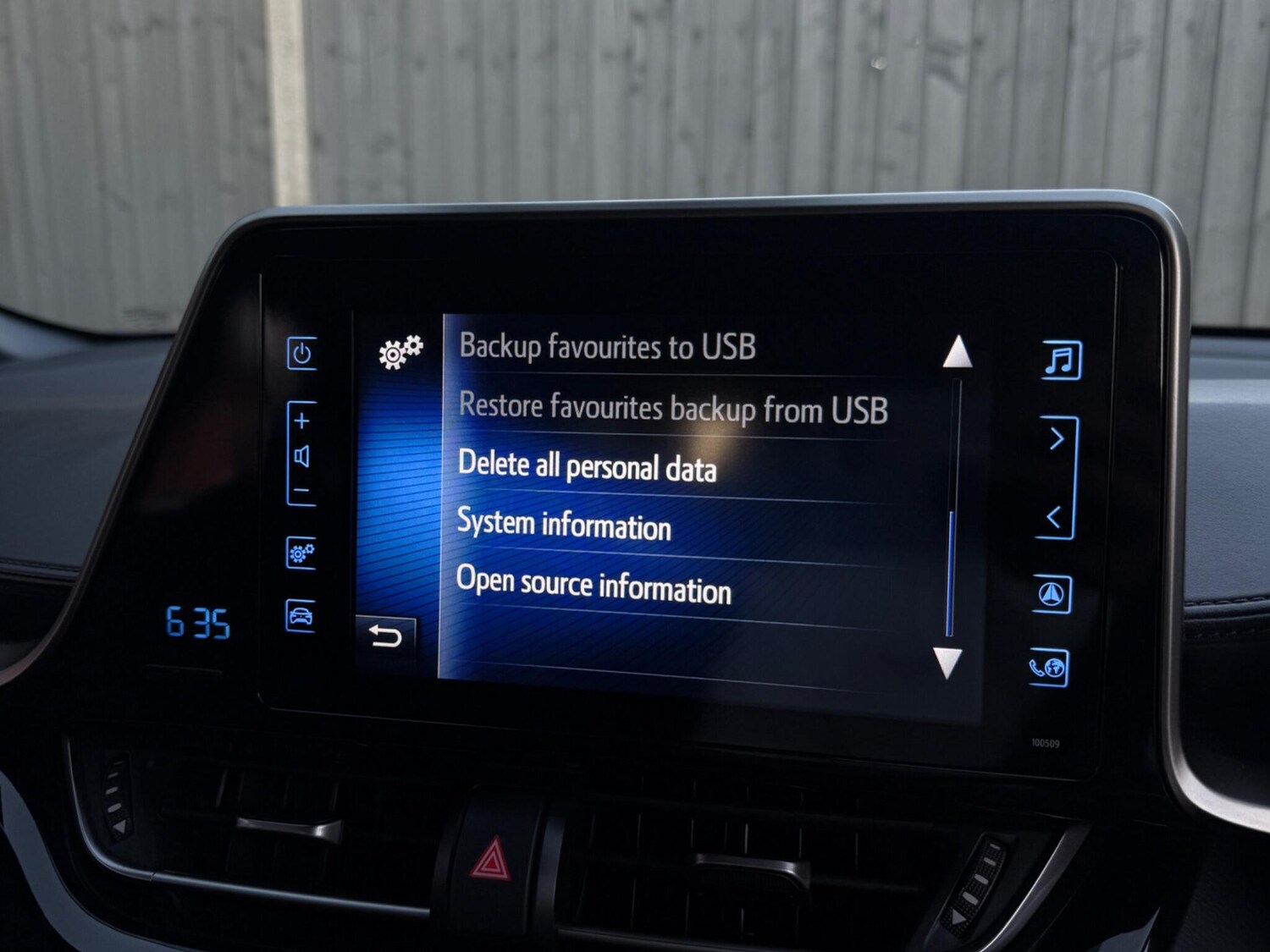 Used Toyota C-HR 2019 for sale - 76060077: Photo 63