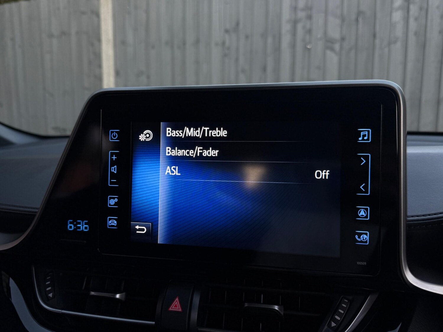 Used Toyota C-HR 2019 for sale - 76060077: Photo 67