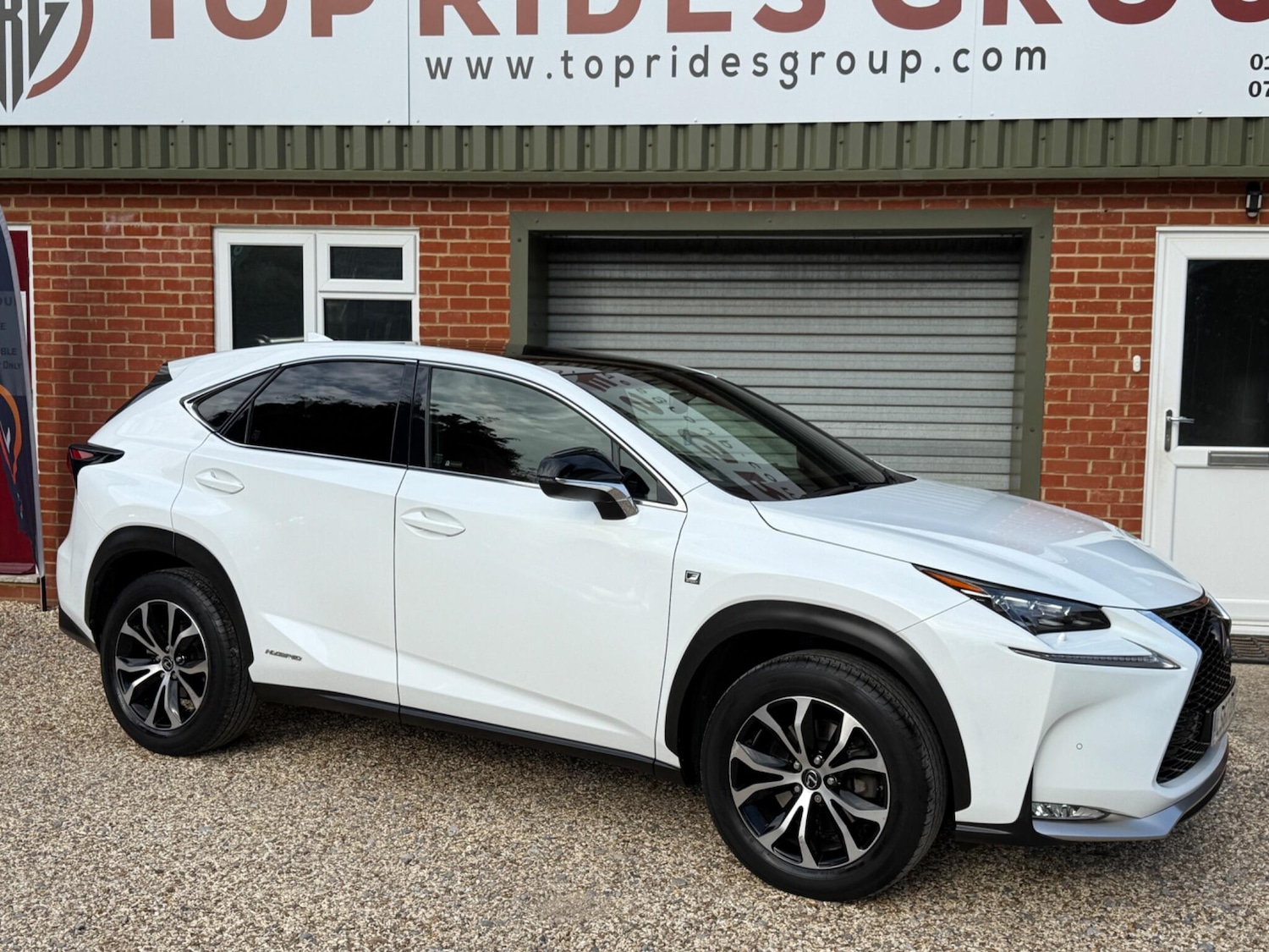 Used Lexus NX 2017 for sale - 76780962: Photo 1