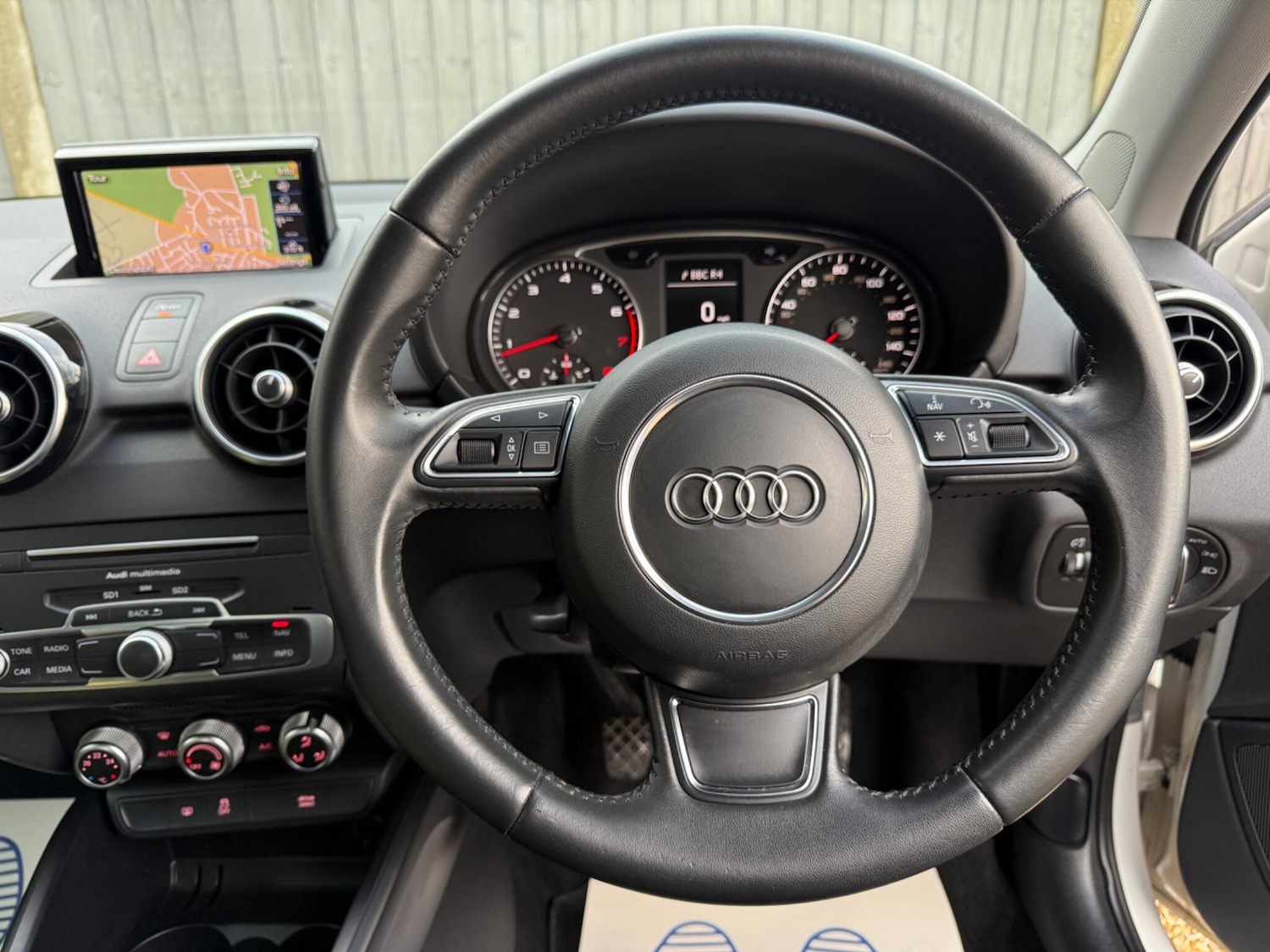 Used Audi A1 2015 for sale - 77242805: Photo 6