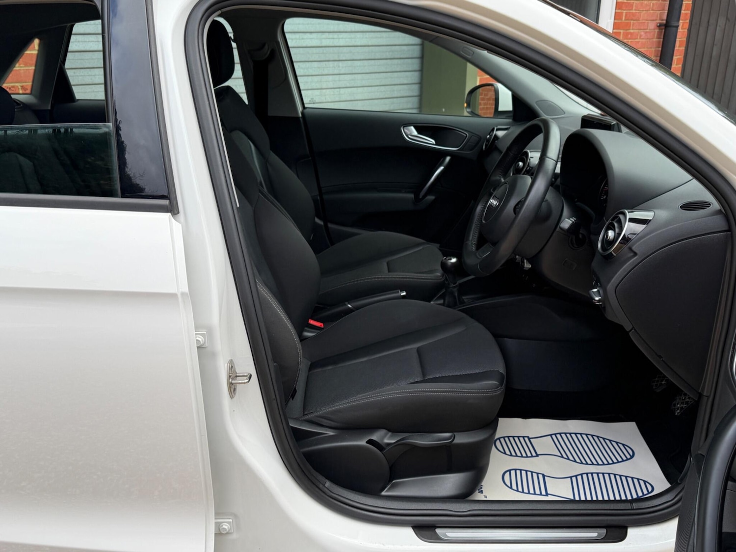 Used Audi A1 2015 for sale - 77242805: Photo 9