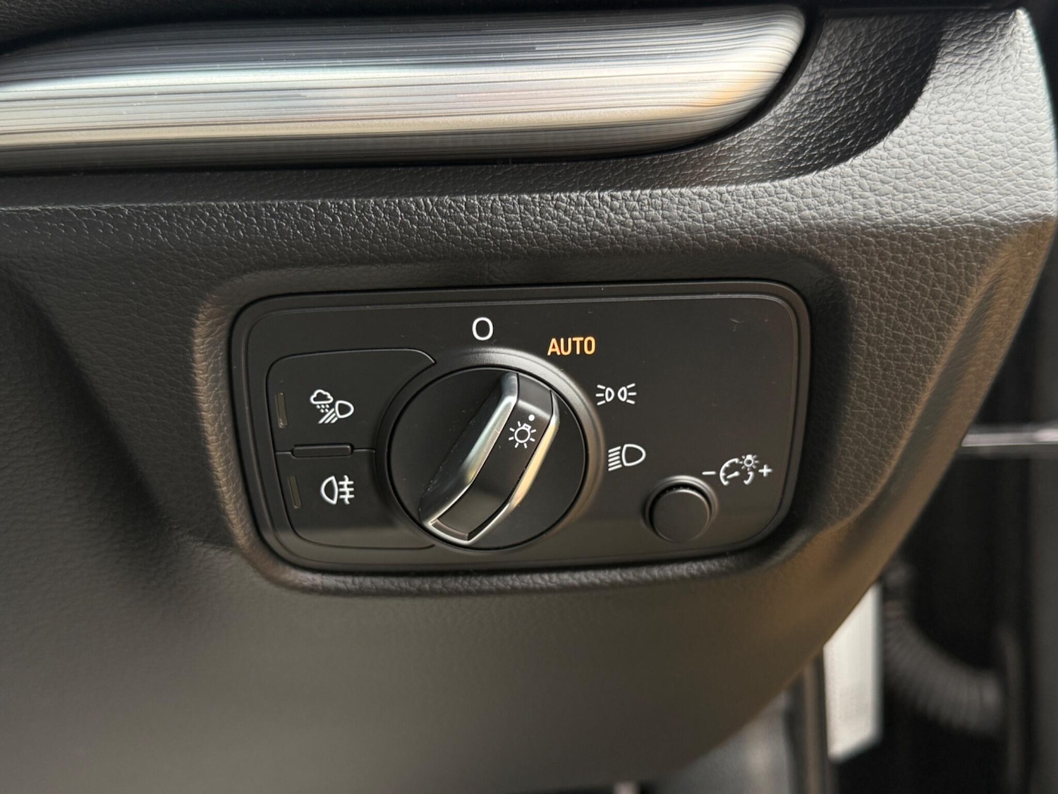 Used Audi A3 2017 for sale - 77001979: Photo 34