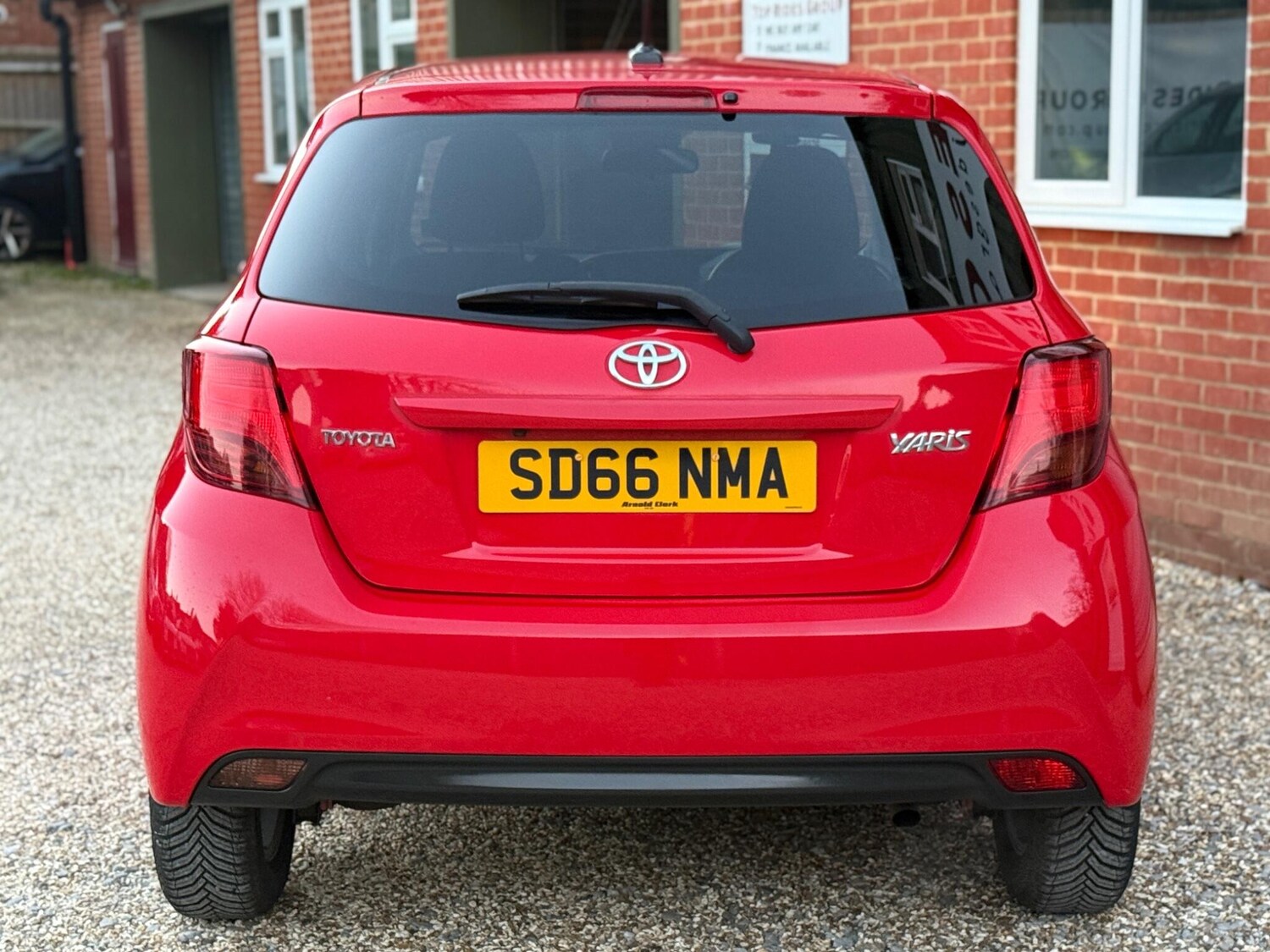Used Toyota Yaris 2016 for sale - 77939573: Photo 21