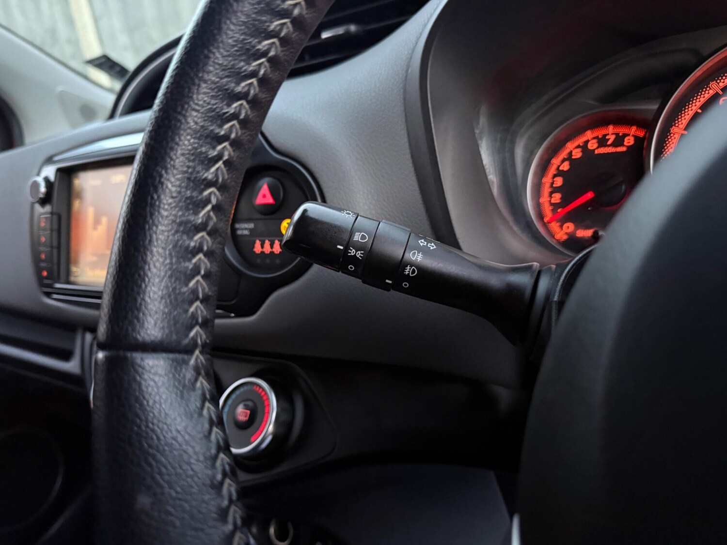 Used Toyota Yaris 2016 for sale - 77939573: Photo 34