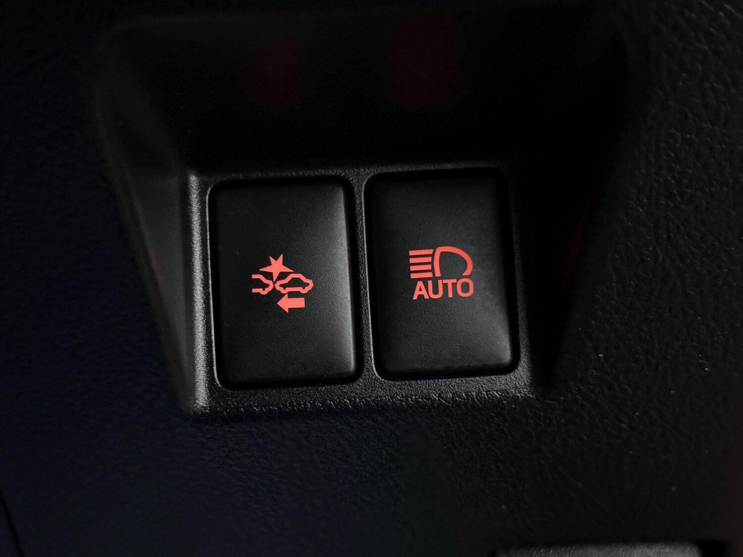 Used Toyota Yaris 2016 for sale - 77939573: Photo 36