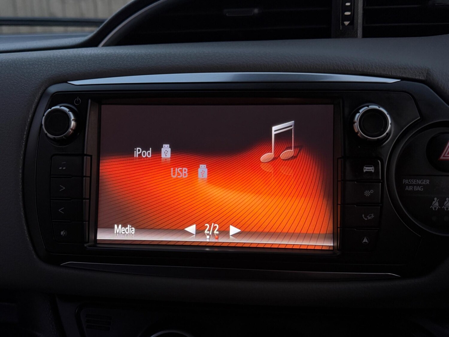 Used Toyota Yaris 2016 for sale - 77939573: Photo 47