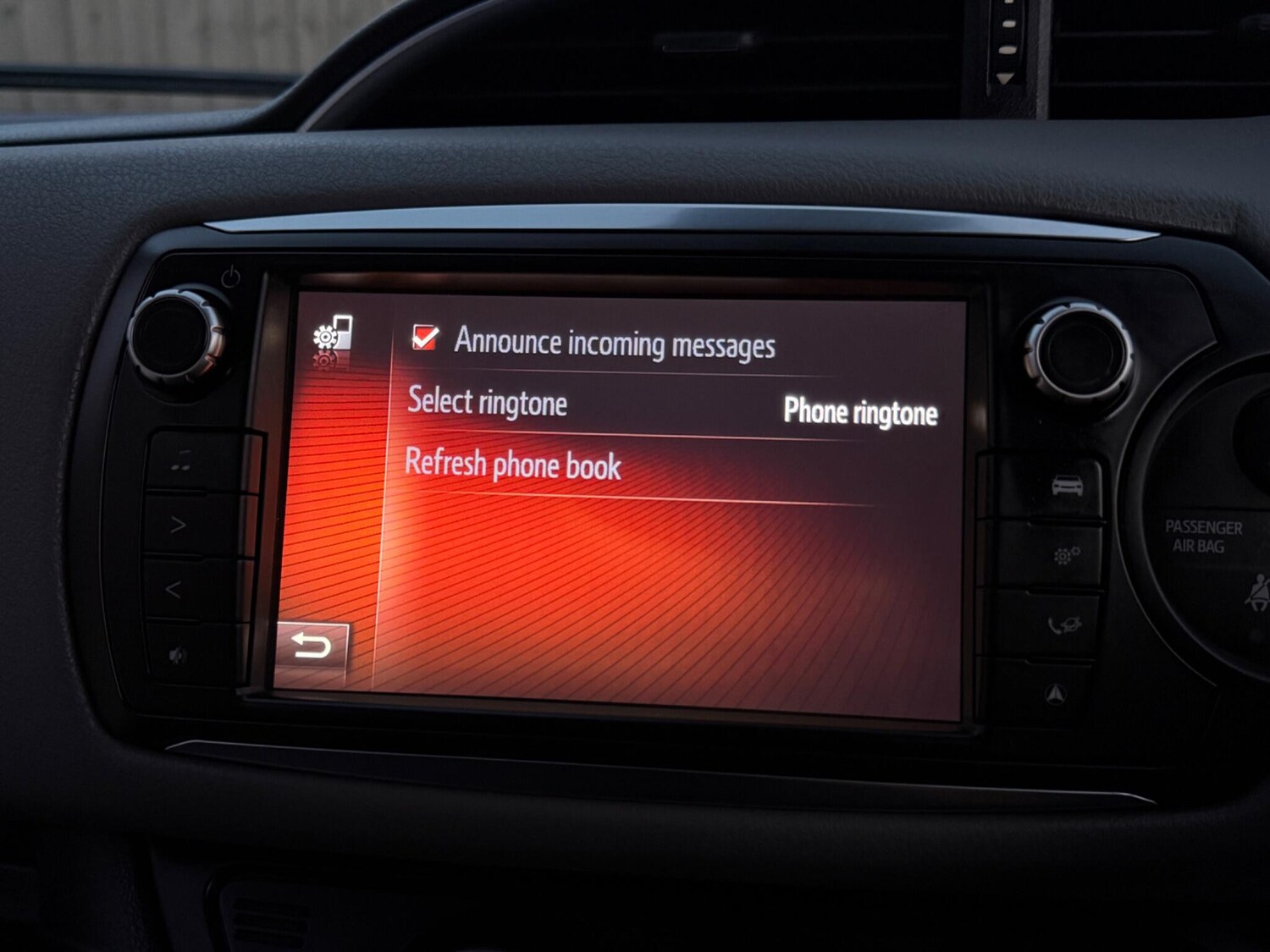 Used Toyota Yaris 2016 for sale - 77939573: Photo 57