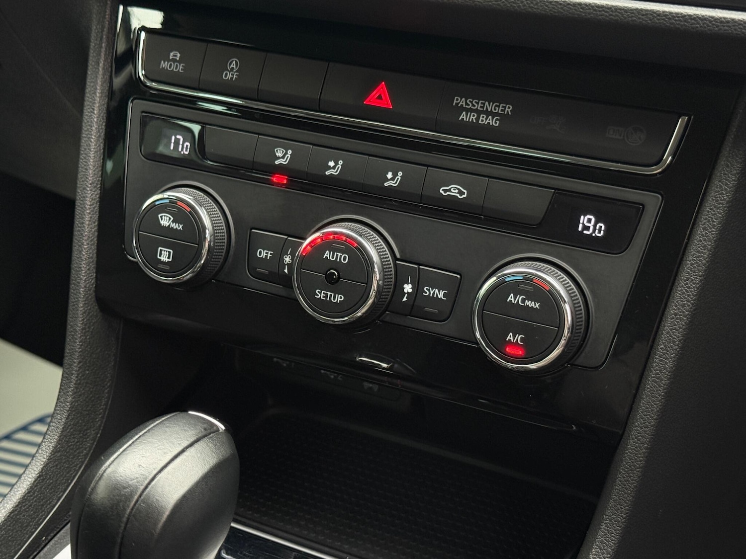 Used SEAT Leon 2018 for sale - 76781973: Photo 48