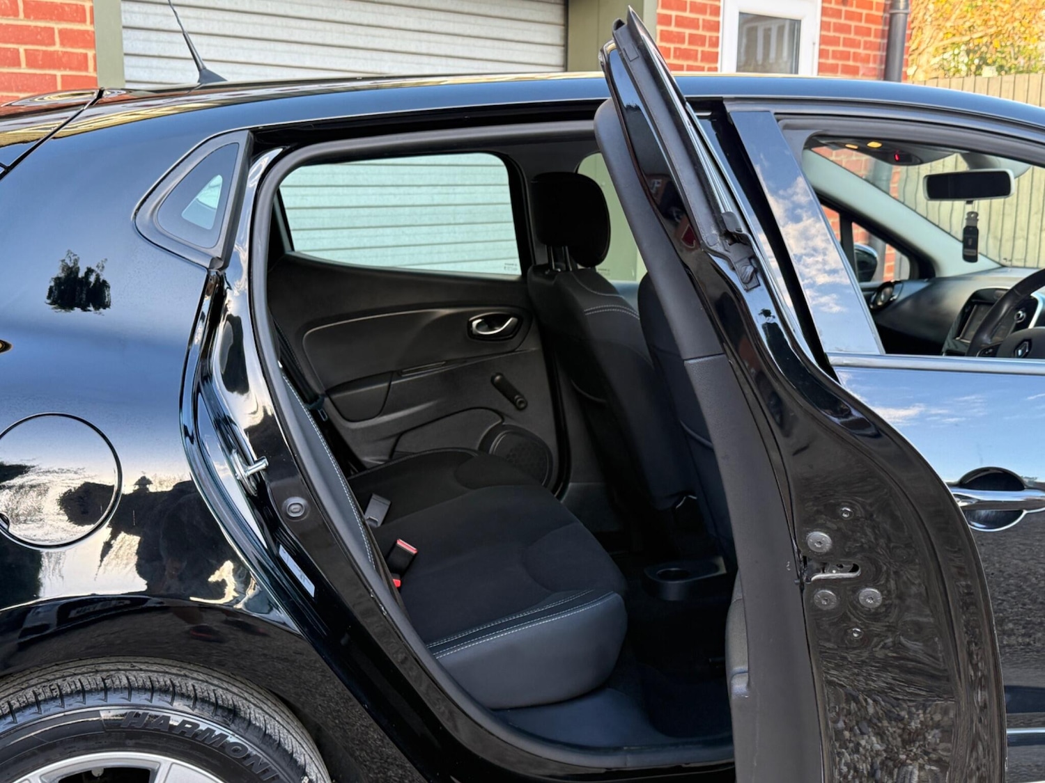 Used Renault Clio 2017 for sale - 77001973: Photo 11