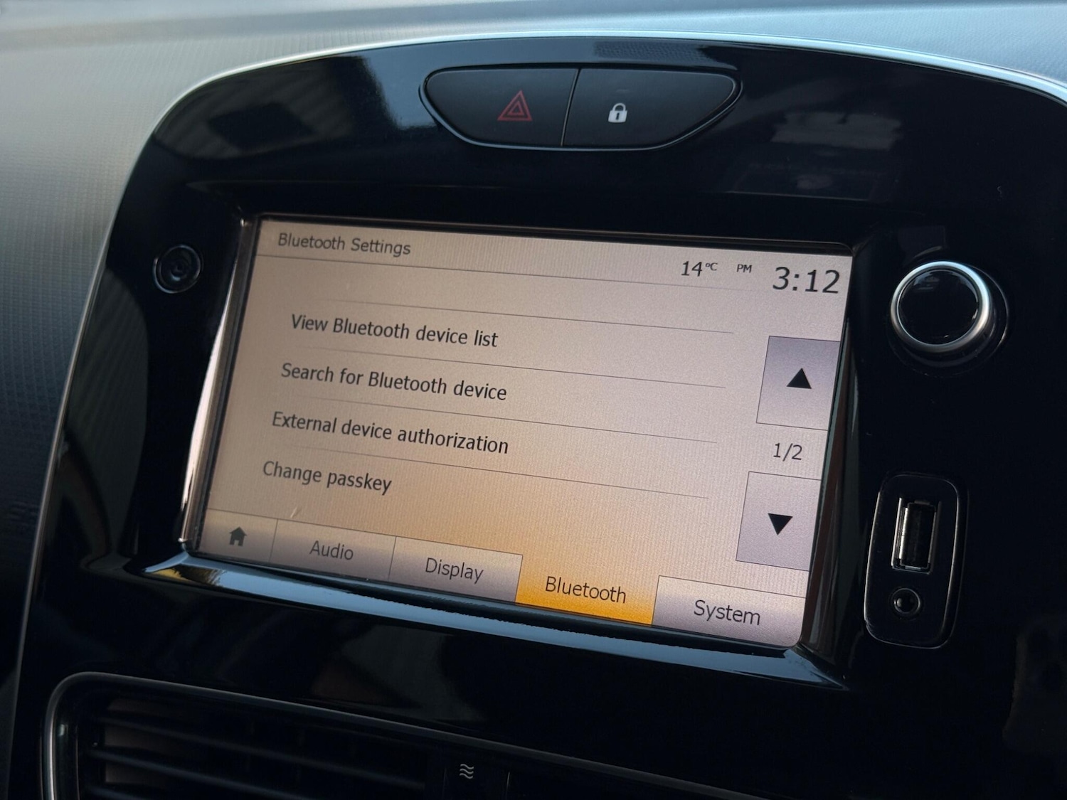 Used Renault Clio 2017 for sale - 77001973: Photo 45