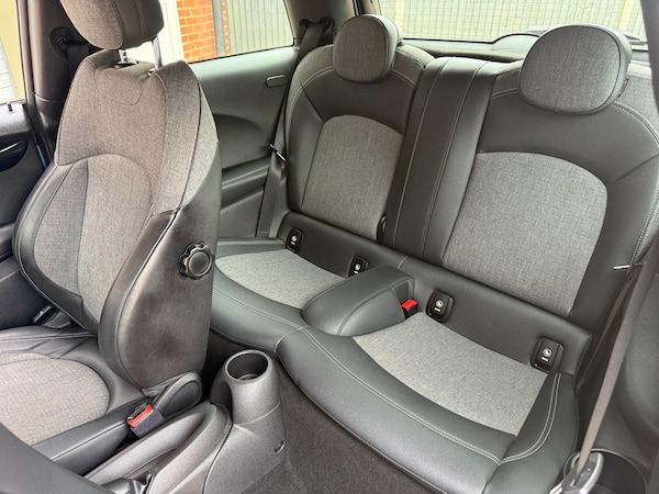 Used MINI Hatch 2016 for sale - 74648034: Photo 24