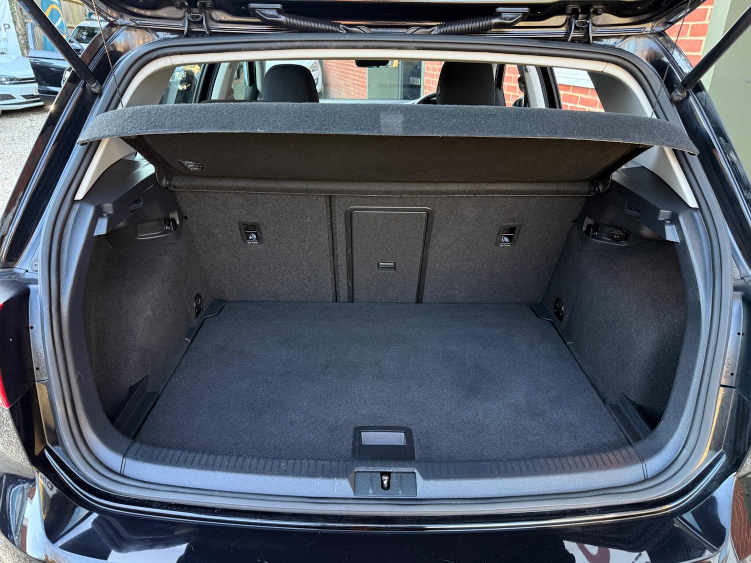 Used Volkswagen Golf for sale - 77705682: Photo 24