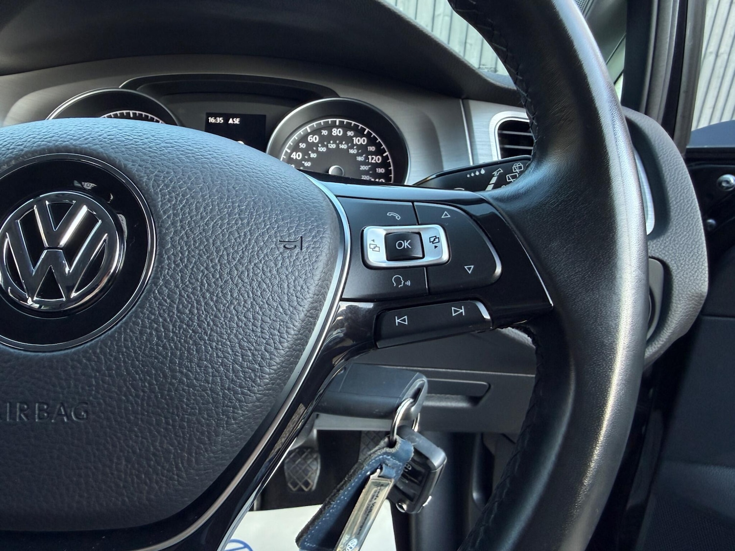 Used Volkswagen Golf for sale - 77705682: Photo 34