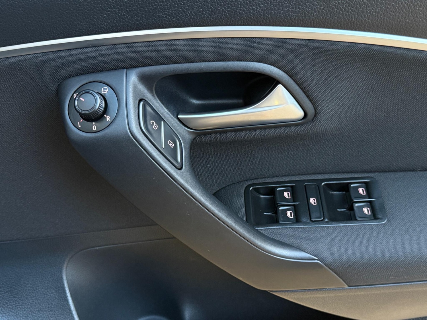 Used Volkswagen Polo 2017 for sale - 76849749: Photo 17