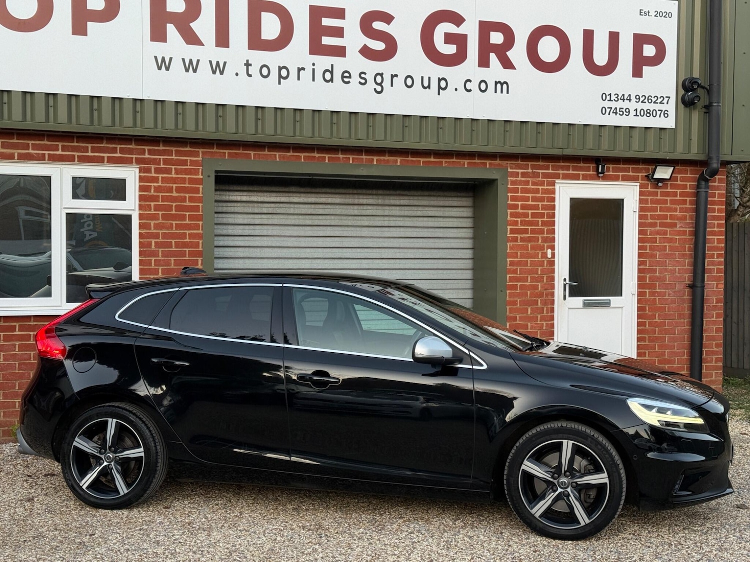 Used Volvo V40 2018 for sale - 77052507: Photo 11
