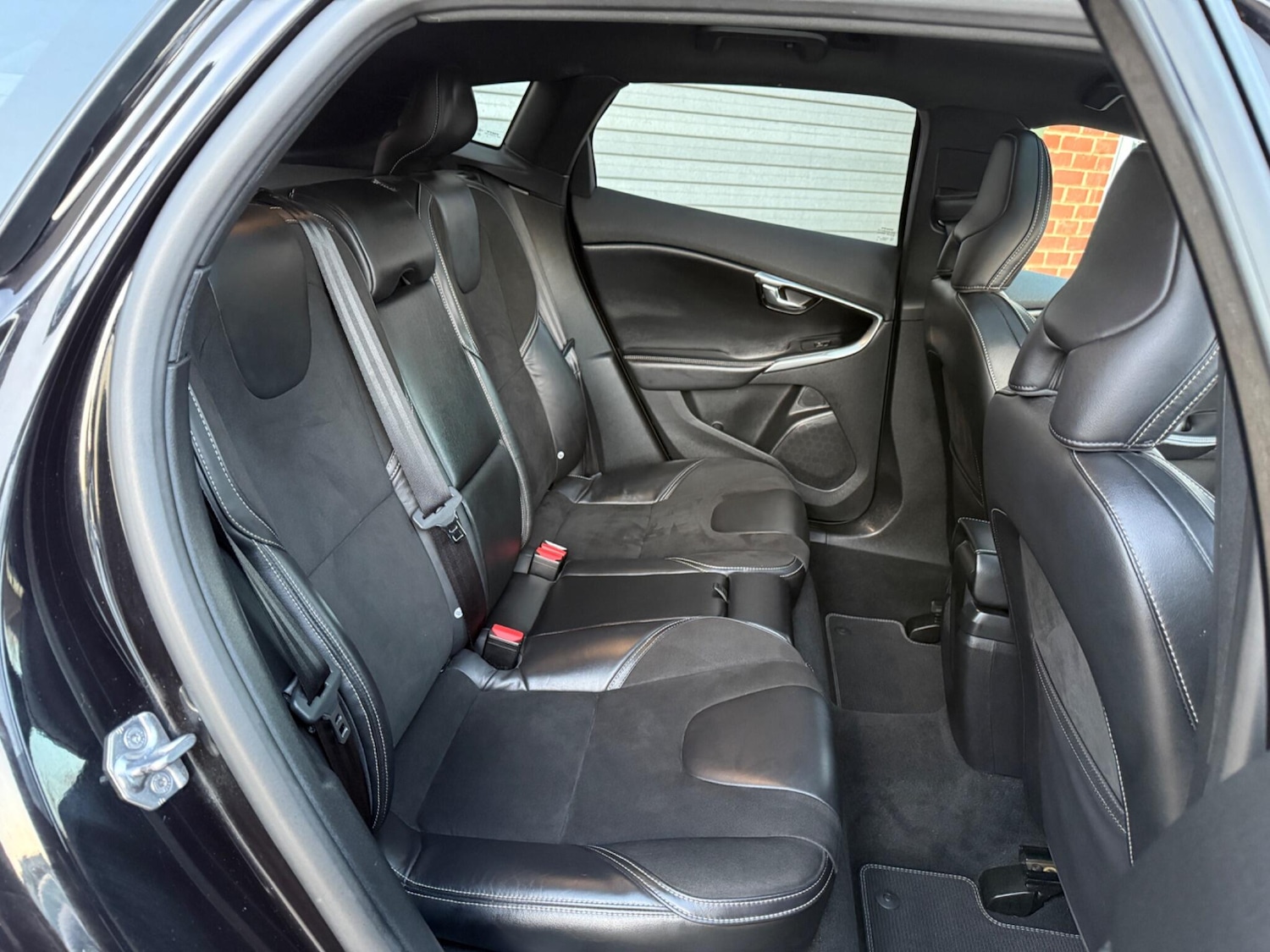 Used Volvo V40 2018 for sale - 77052507: Photo 22