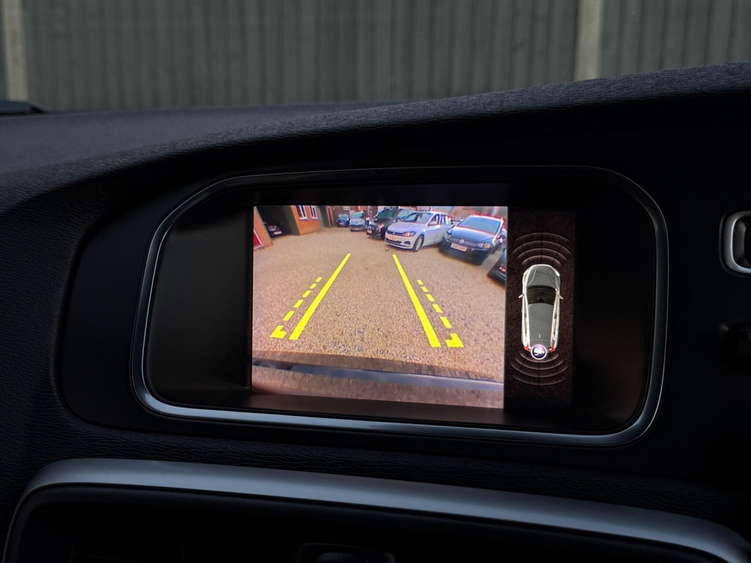 Used Volvo V40 2018 for sale - 77052507: Photo 53