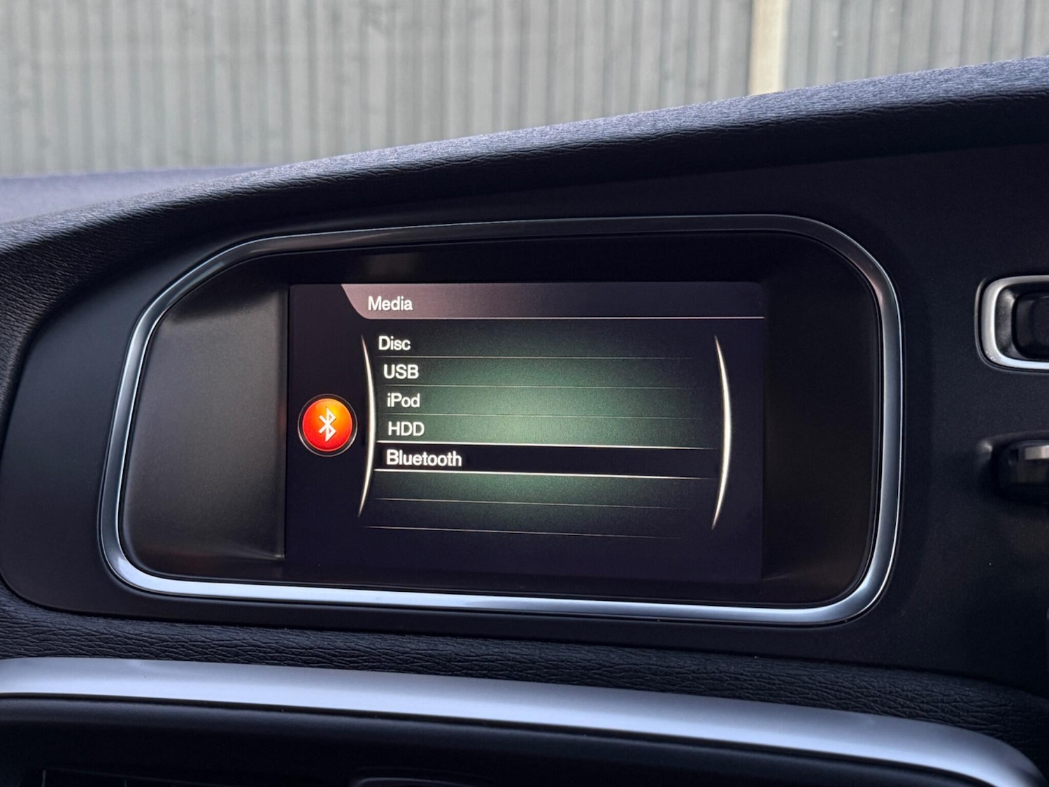 Used Volvo V40 2018 for sale - 77052507: Photo 60