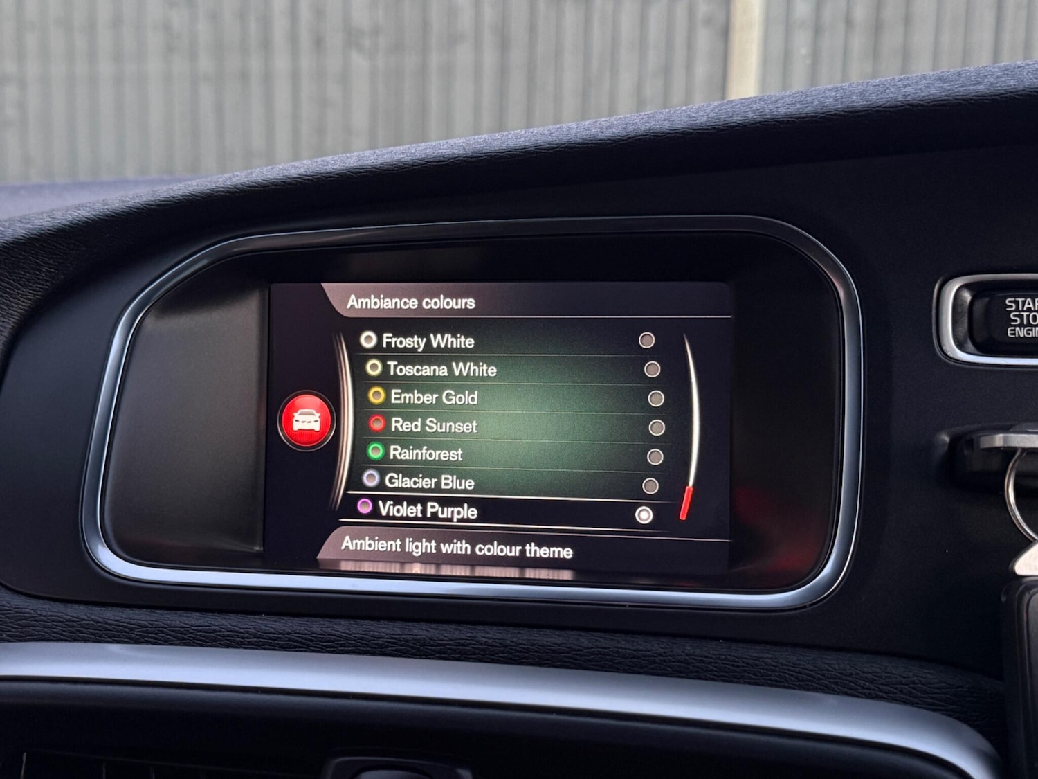 Used Volvo V40 2018 for sale - 77052507: Photo 79