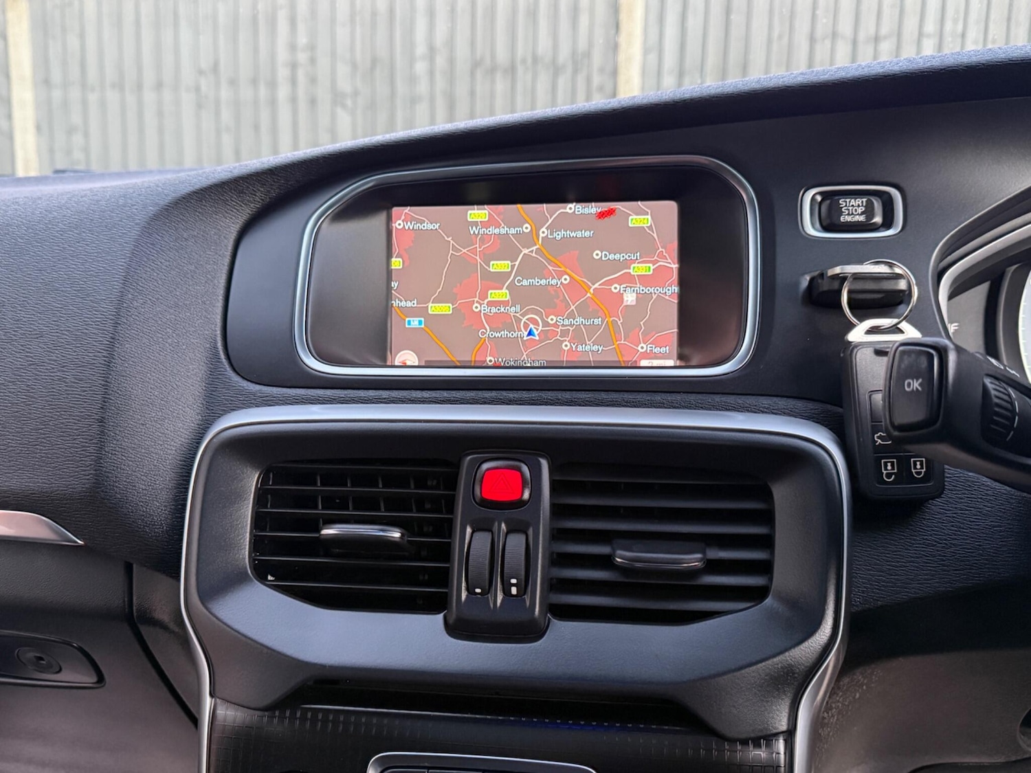 Used Volvo V40 2018 for sale - 77052507: Photo 9