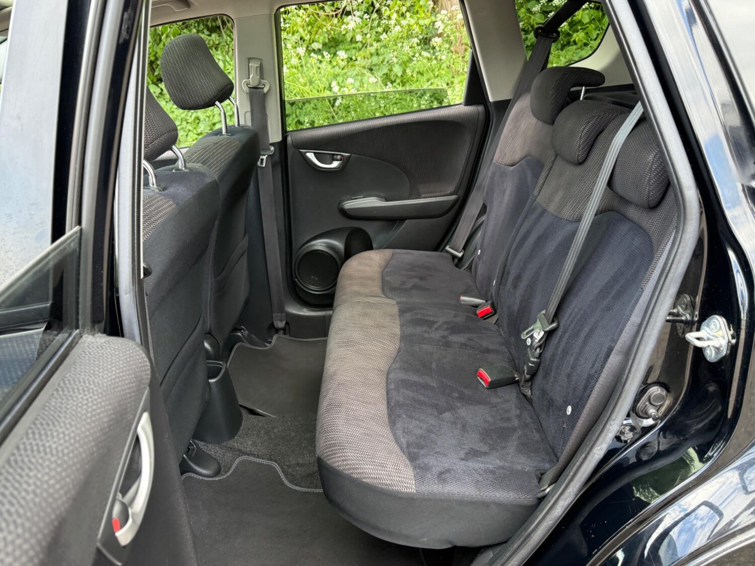 Vehicle 27