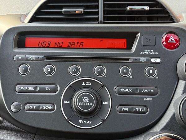 Used Honda Jazz 2015 for sale - 74648023: Photo 41