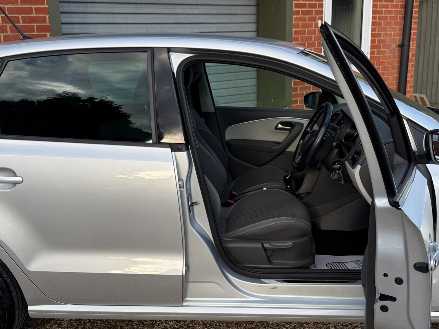 Used Volkswagen Polo for sale - 77825190: Photo 15