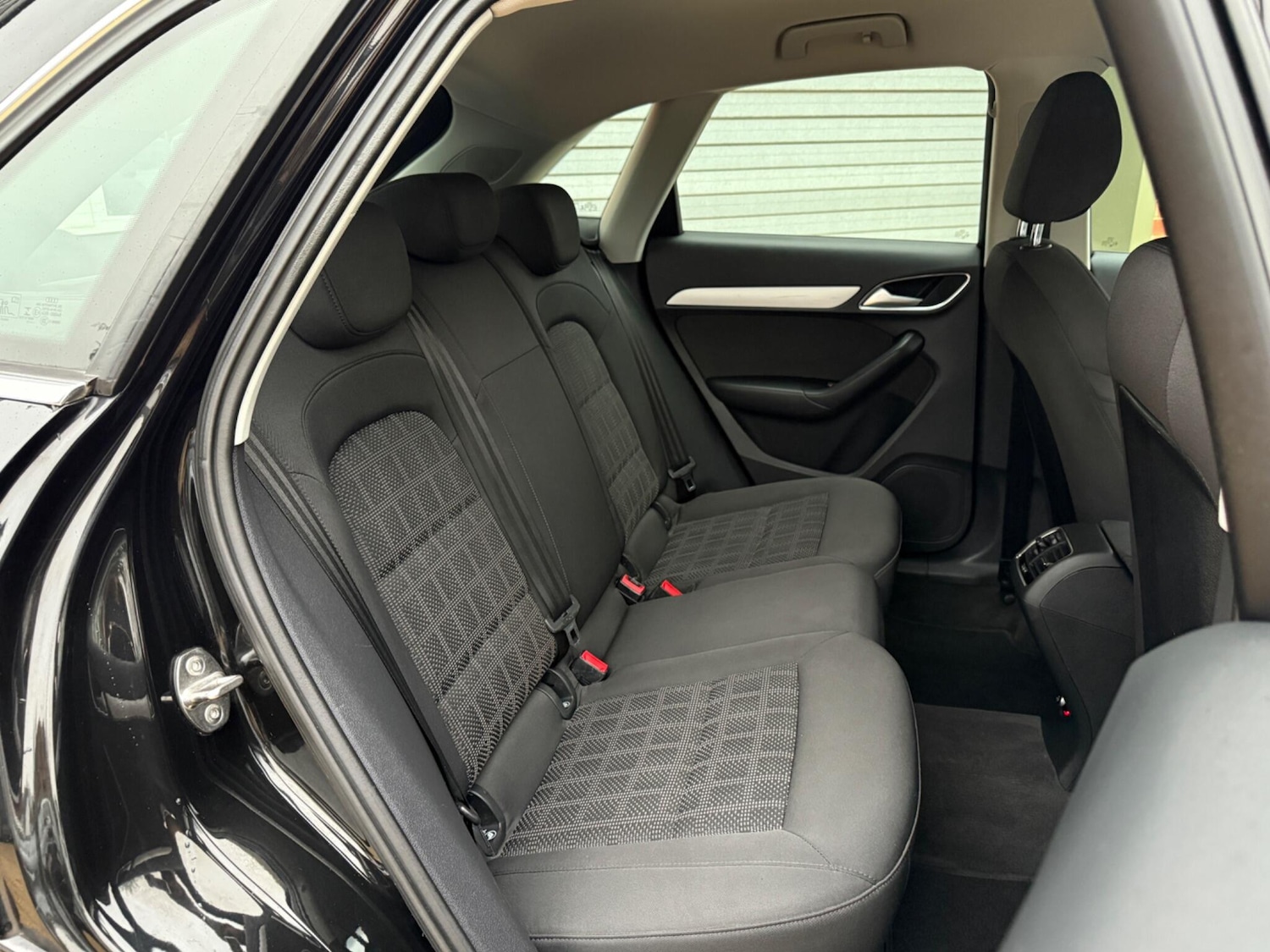 Used Audi Q3 2017 for sale - 76899229: Photo 15