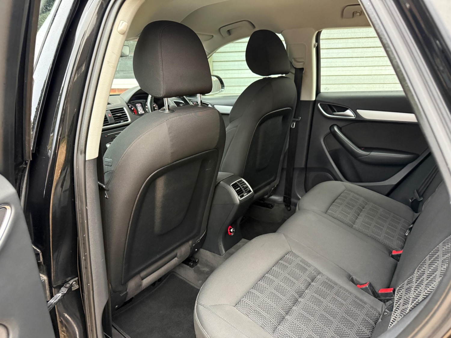 Used Audi Q3 2017 for sale - 76899229: Photo 22