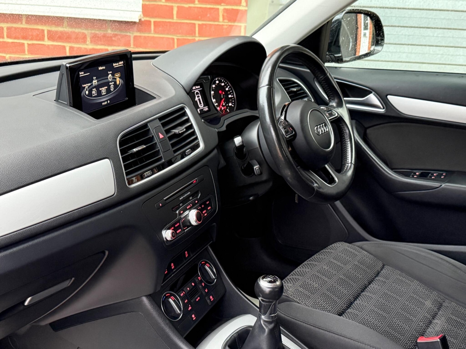 Used Audi Q3 2017 for sale - 76899229: Photo 24