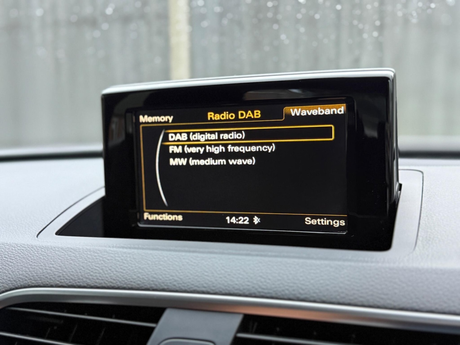 Used Audi Q3 2017 for sale - 76899229: Photo 61