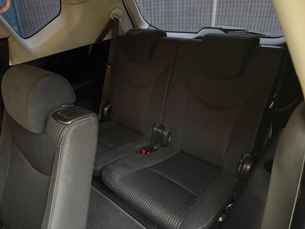 Used Toyota Prius+ 2018 for sale - 75540331: Photo 12