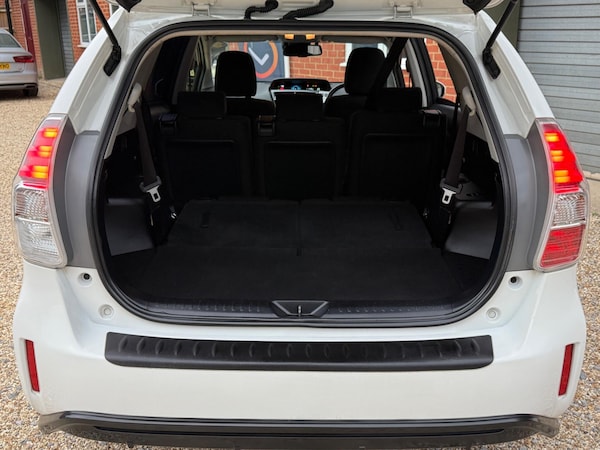 Used Toyota Prius+ 2018 for sale - 75540331: Photo 23