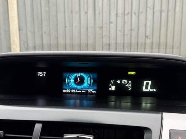 Used Toyota Prius+ 2018 for sale - 75540331: Photo 42