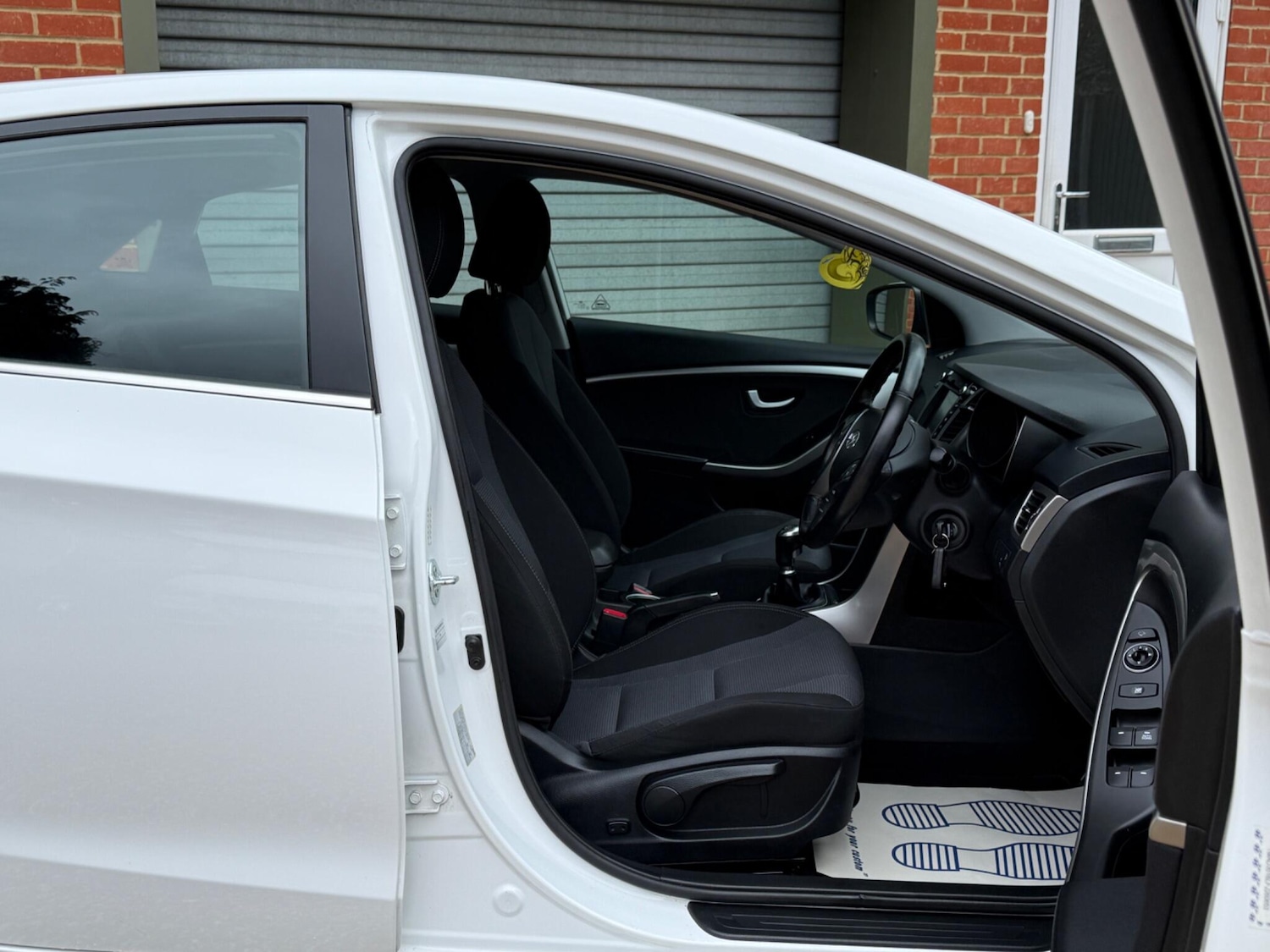 Used Hyundai i30 2015 for sale - 77705136: Photo 11