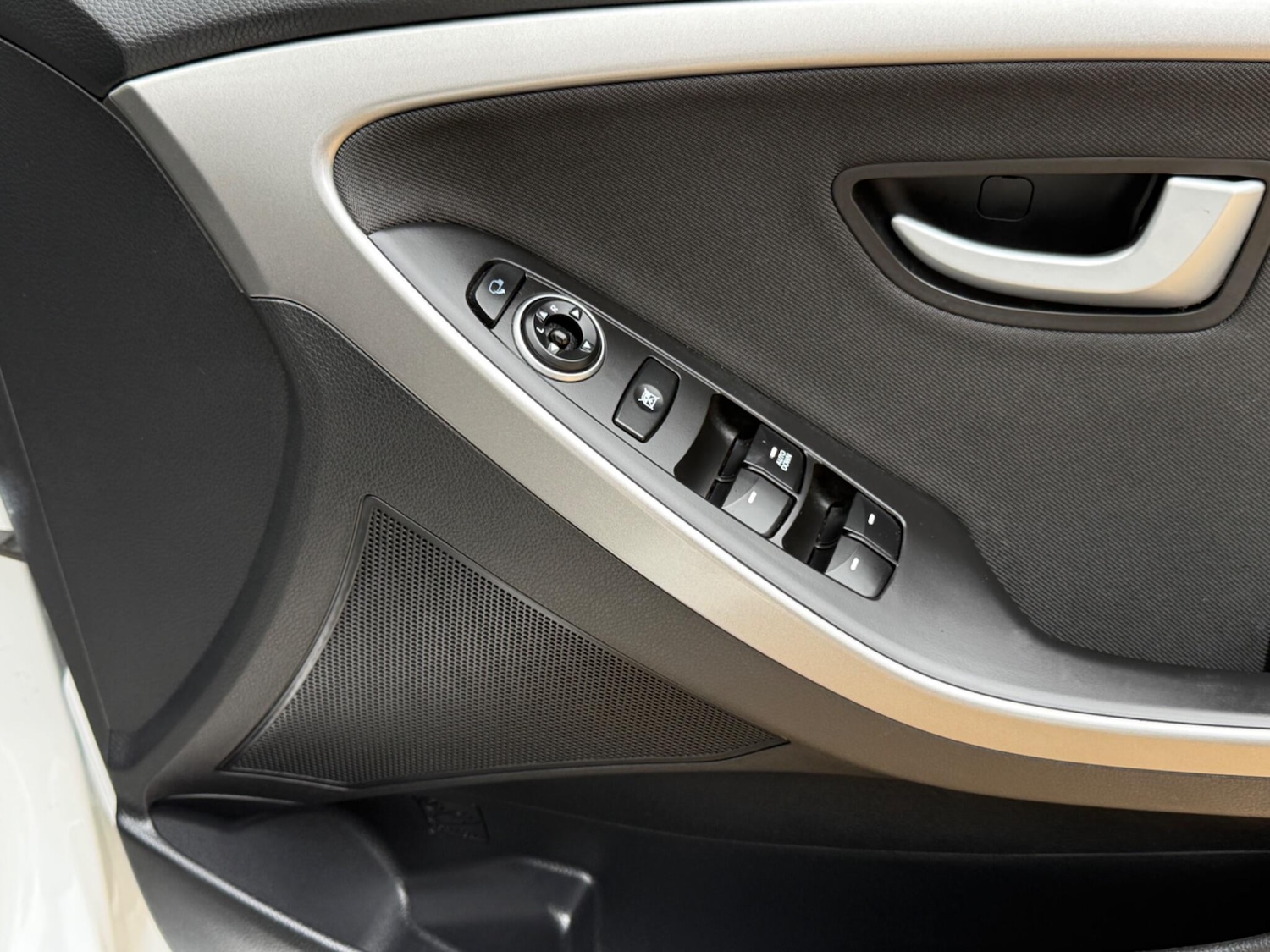 Used Hyundai i30 2015 for sale - 77705136: Photo 16