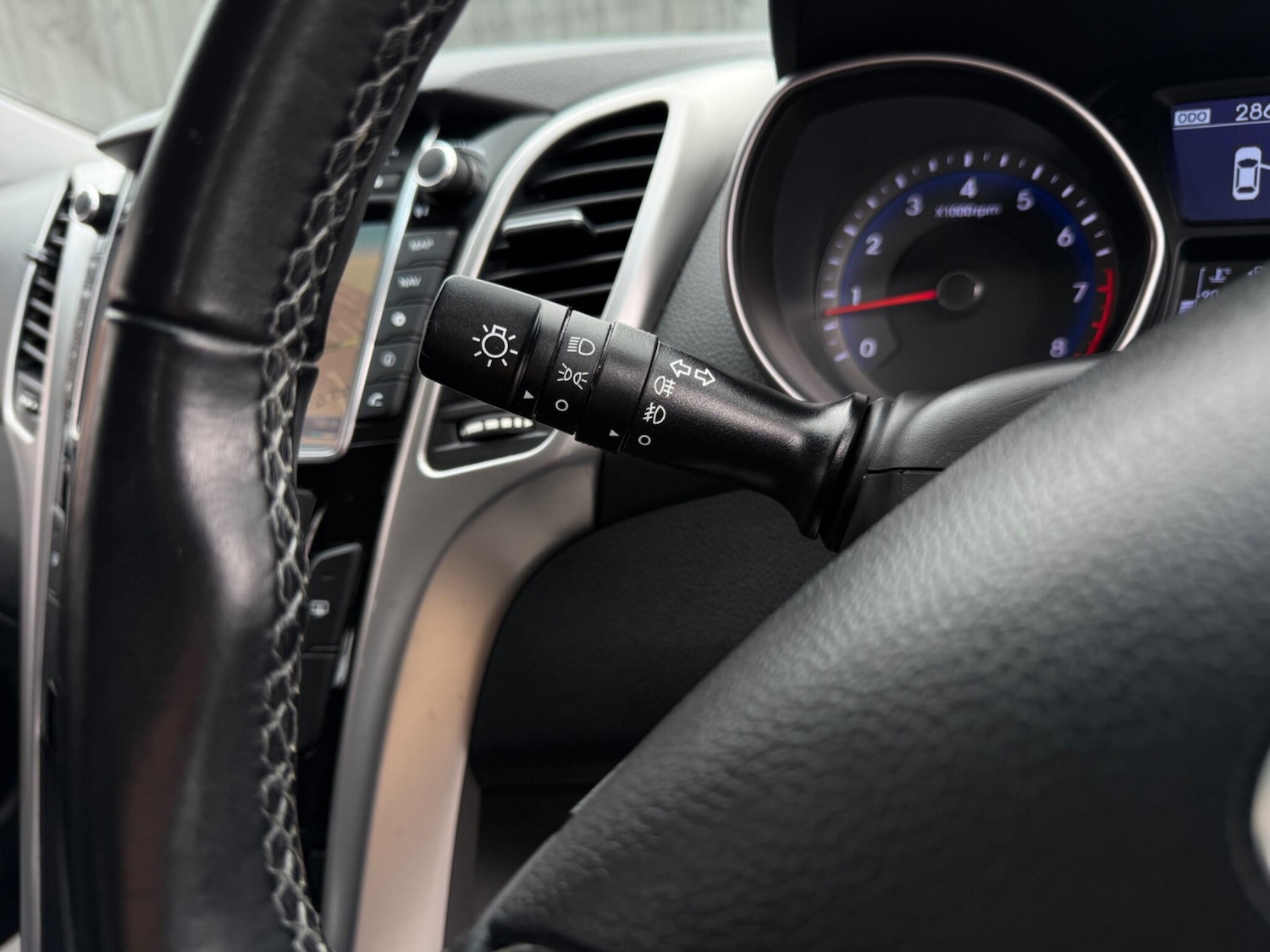 Used Hyundai i30 2015 for sale - 77705136: Photo 39