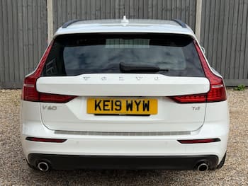 Used Volvo V60 2019 for sale - 79831587: Photo
