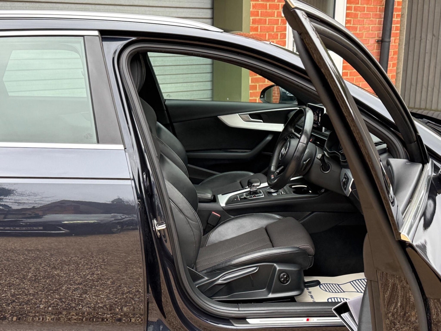 Used Audi A4 Avant 2017 for sale - 77400854: Photo 12