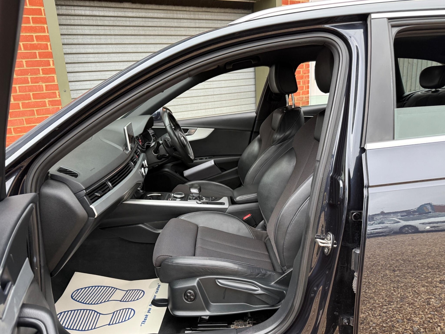 Used Audi A4 Avant 2017 for sale - 77400854: Photo 13