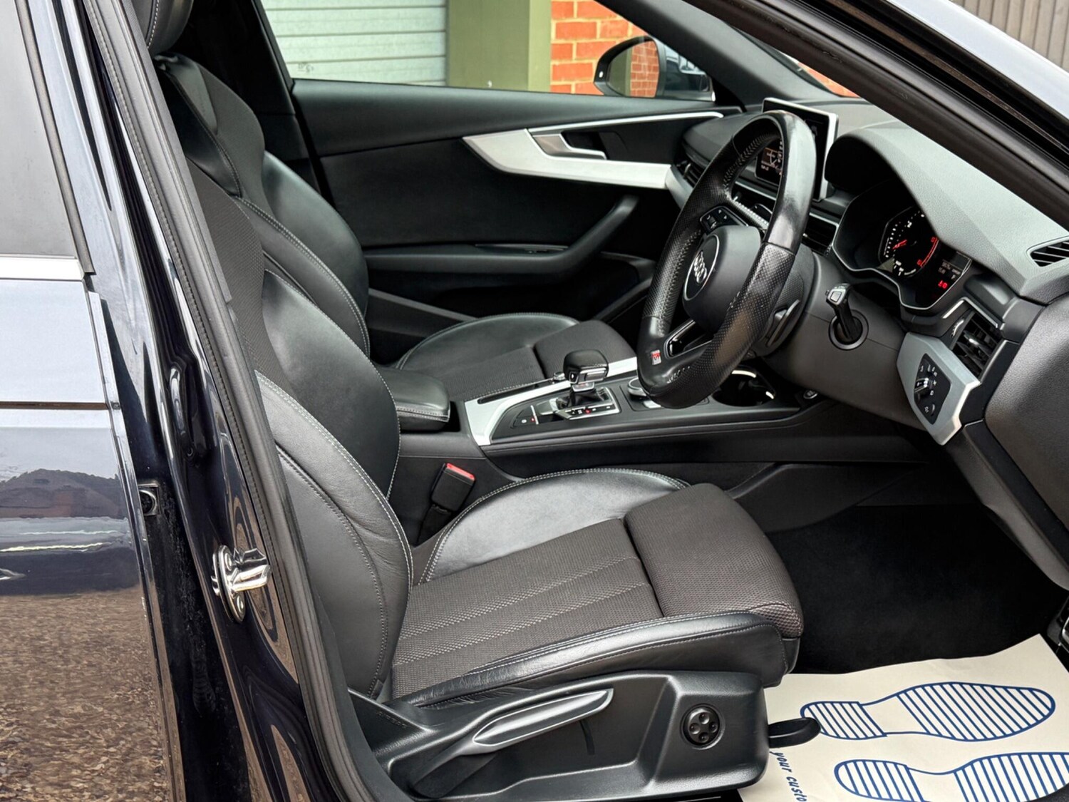 Used Audi A4 Avant 2017 for sale - 77400854: Photo 16