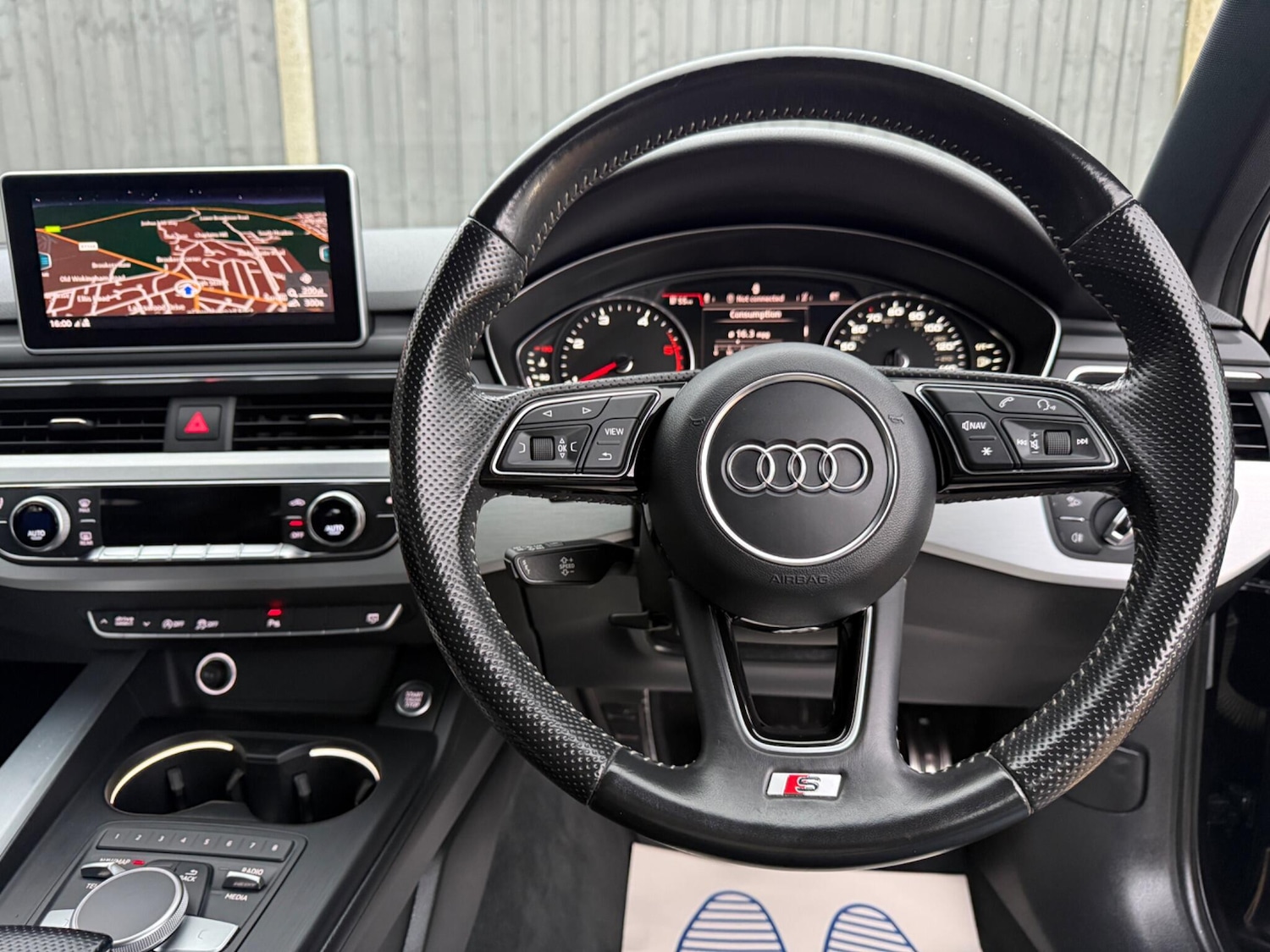 Used Audi A4 Avant 2017 for sale - 77400854: Photo 34