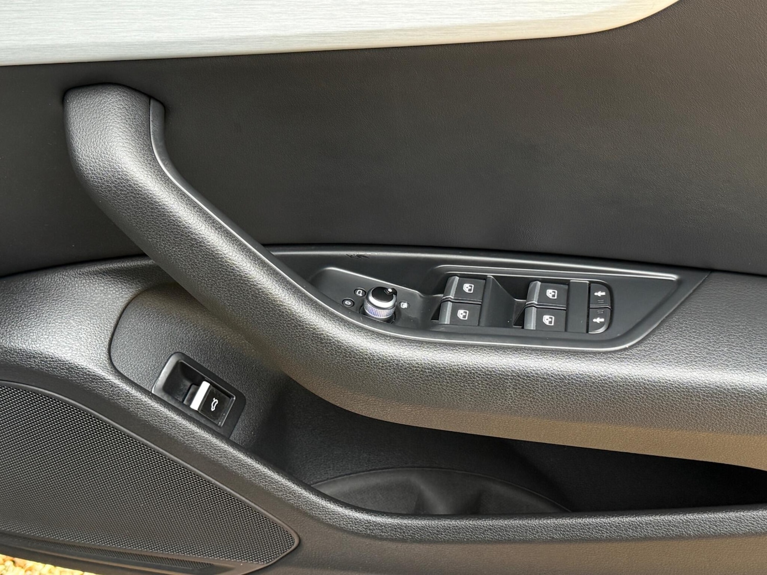 Used Audi A4 Avant 2017 for sale - 77400854: Photo 42