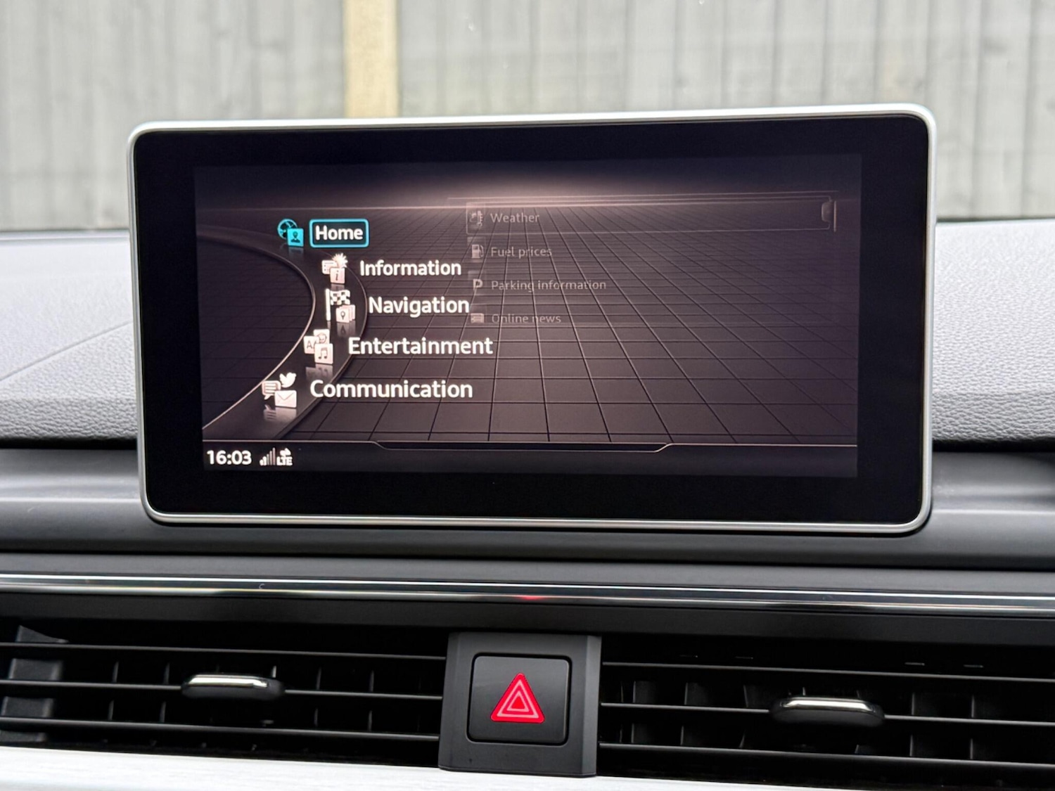 Used Audi A4 Avant 2017 for sale - 77400854: Photo 52