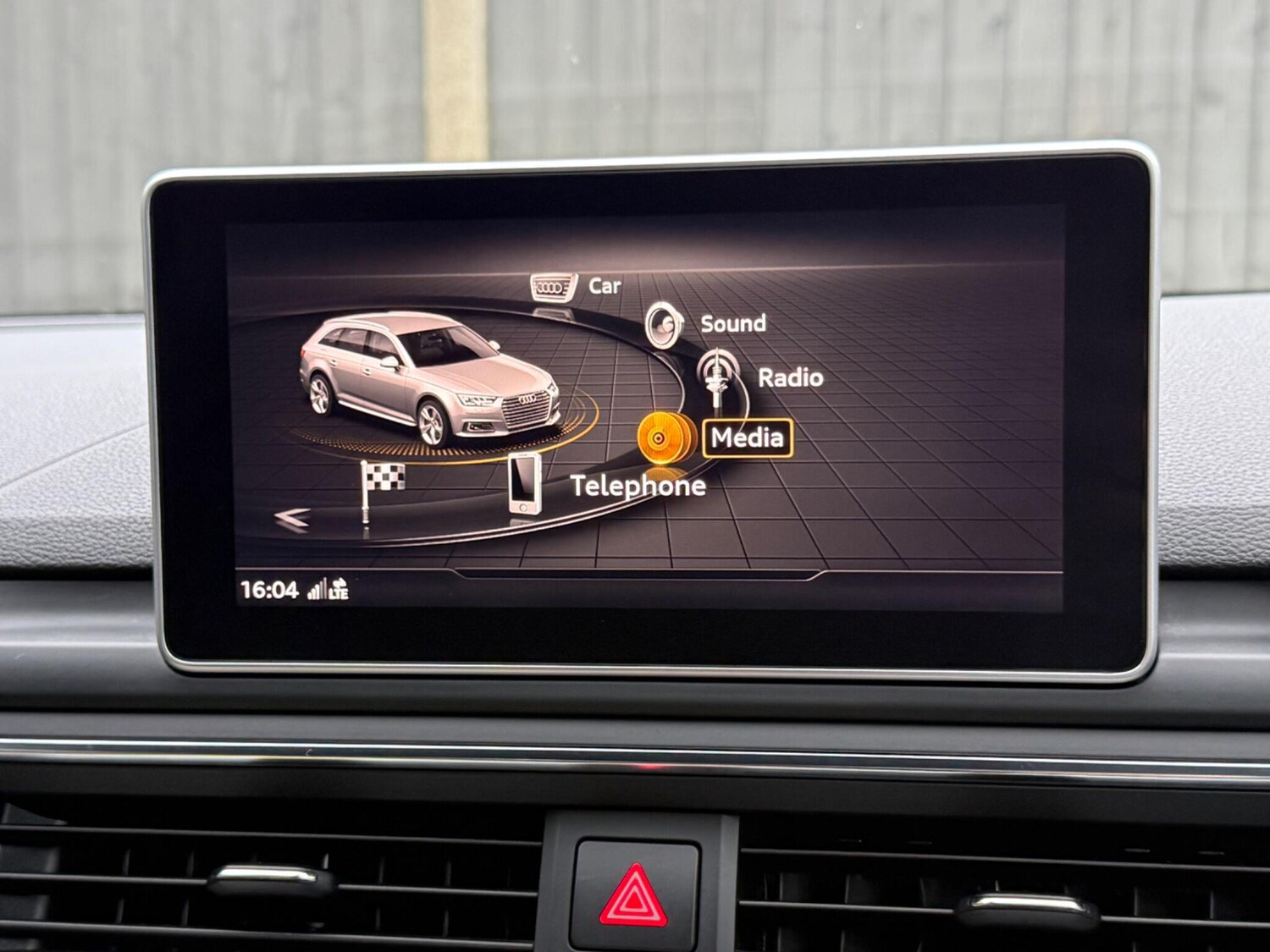 Used Audi A4 Avant 2017 for sale - 77400854: Photo 65