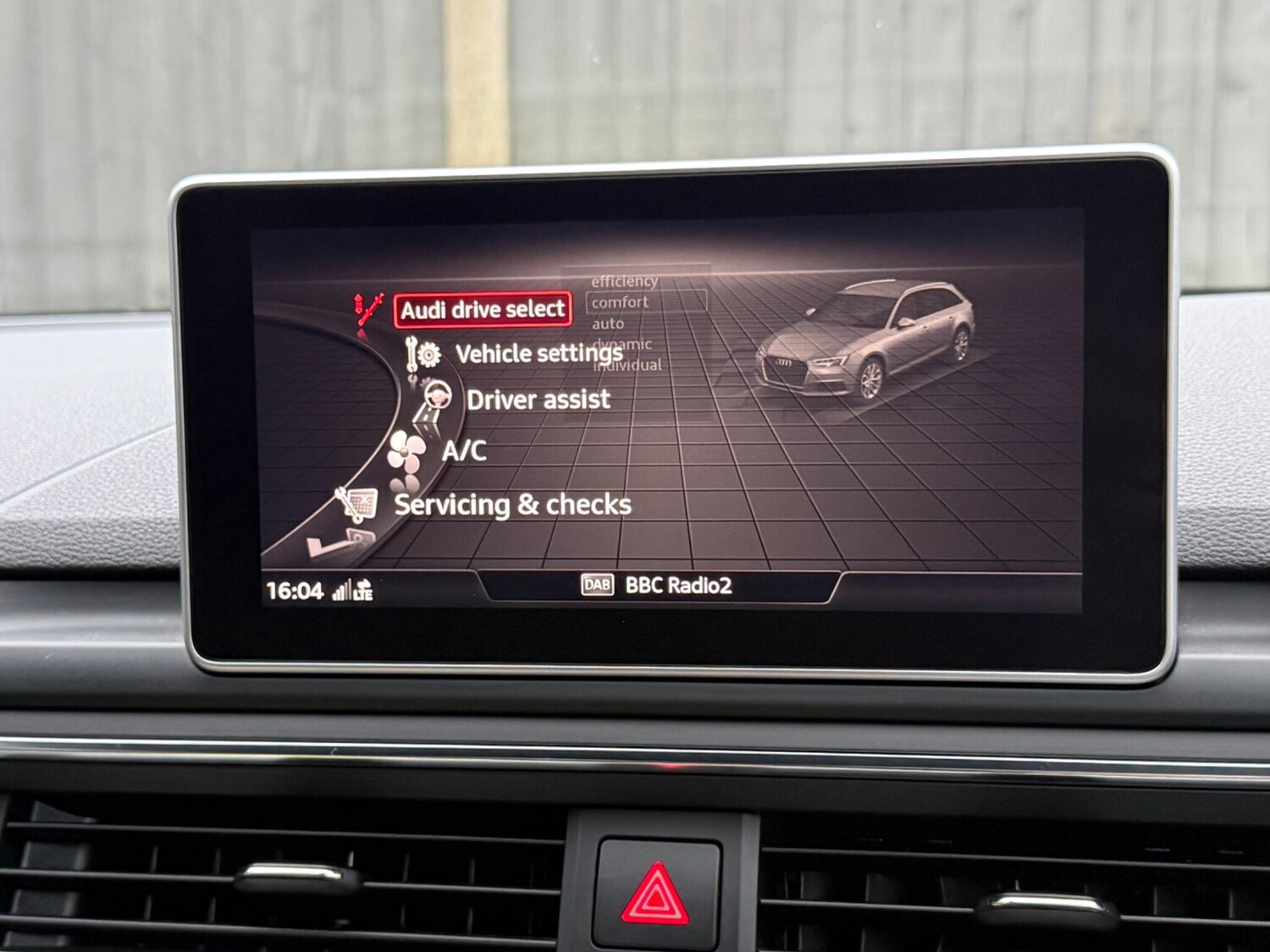 Used Audi A4 Avant 2017 for sale - 77400854: Photo 79