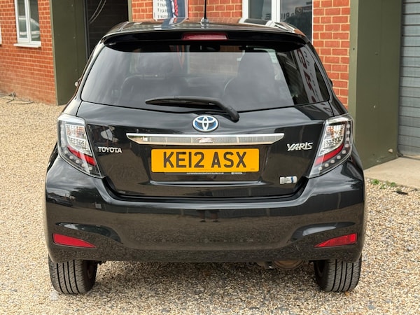 Used Toyota Yaris 2012 for sale - 75552902: Photo 18