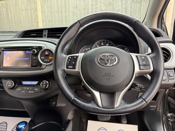 Used Toyota Yaris 2012 for sale - 75552902: Photo 29