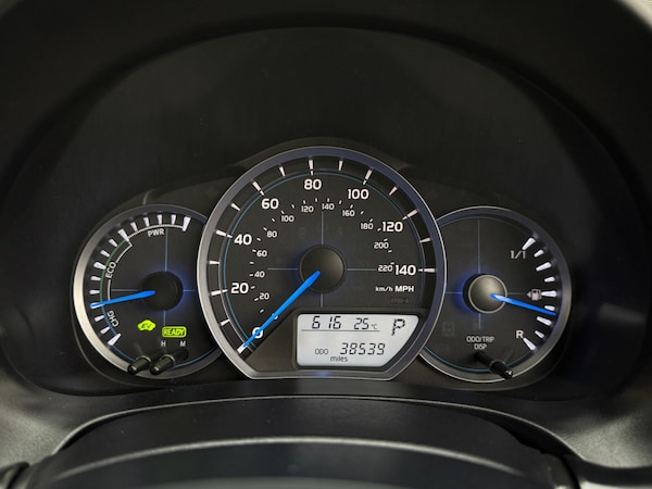 Used Toyota Yaris 2012 for sale - 75552902: Photo 35
